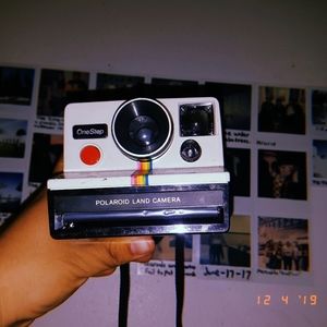 Polaroid onestep